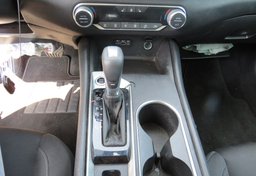 2019 Nissan Altima - Image 42