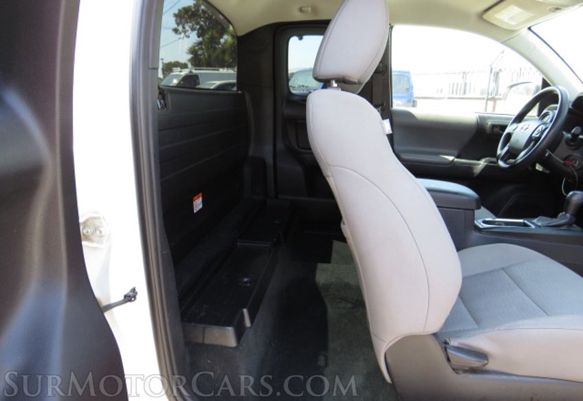 2018 Toyota Tacoma - Image 28