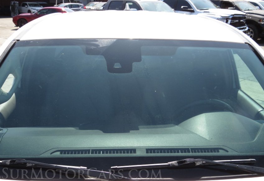 2018 Toyota Tacoma - Image 13