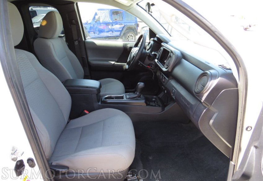 2018 Toyota Tacoma - Image 24