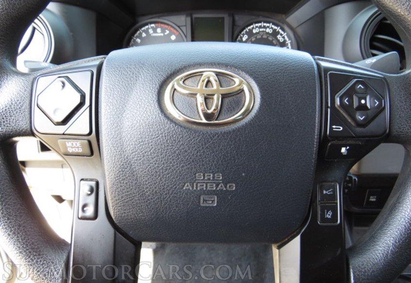 2018 Toyota Tacoma - Image 32