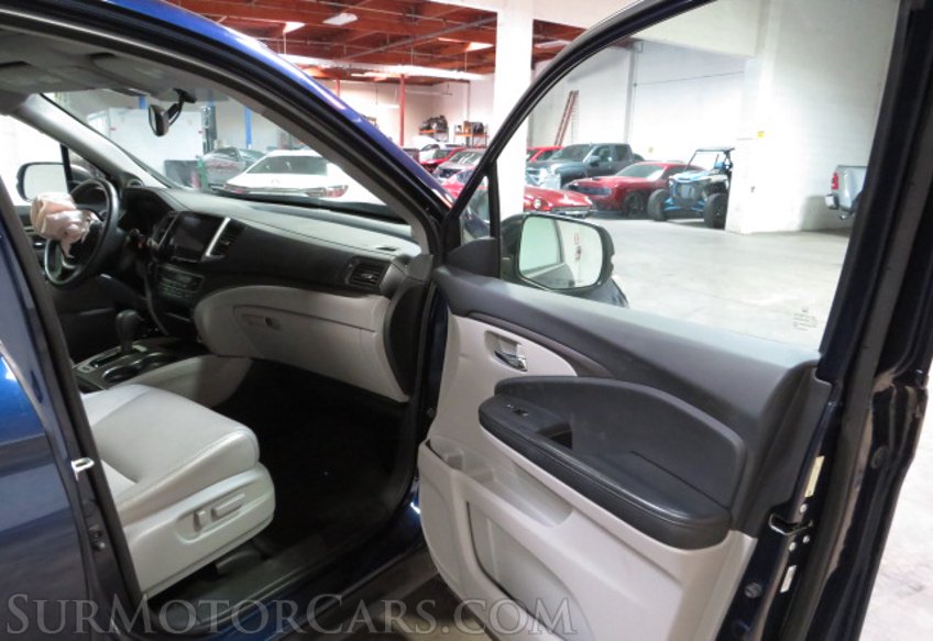 2016 Honda Pilot - Image 19