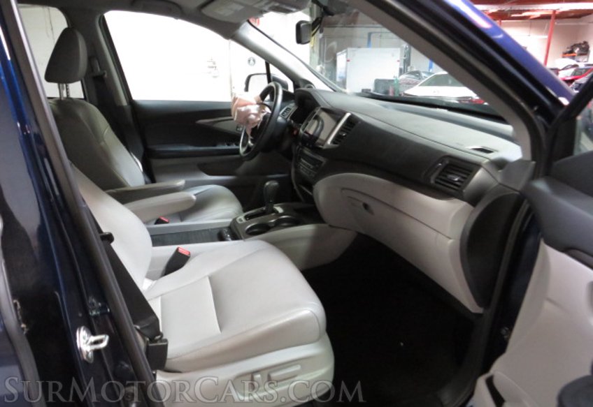 2016 Honda Pilot - Image 25