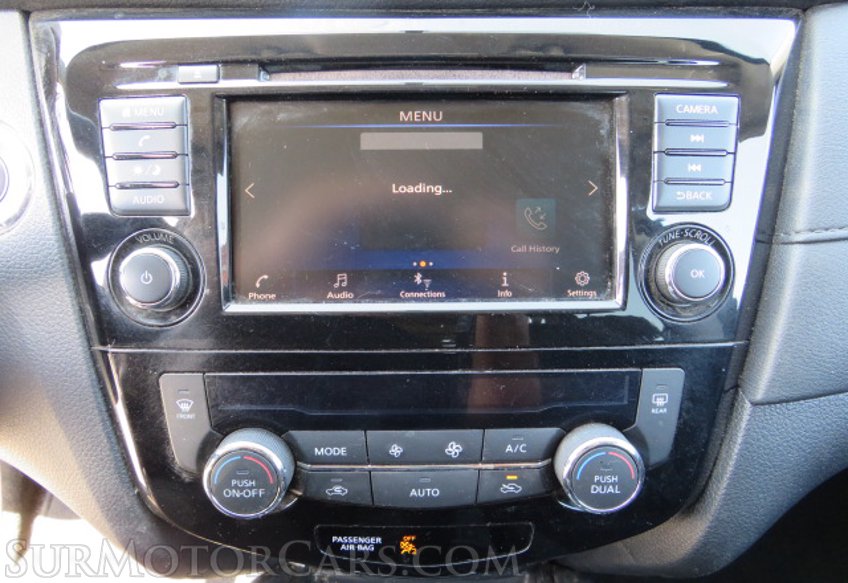 2018 Nissan Rogue - Image 35