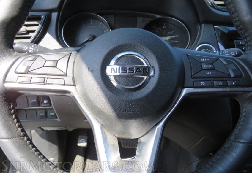 2018 Nissan Rogue - Image 46