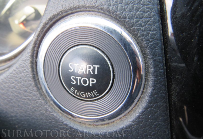 2018 Nissan Rogue - Image 38