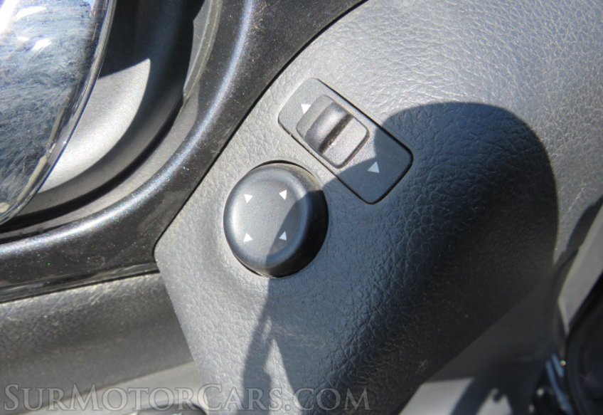 2018 Nissan Rogue - Image 37