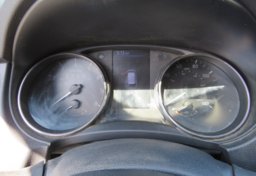 2018 Nissan Rogue - Image 33