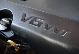 2019 Chevrolet Traverse - Image 70