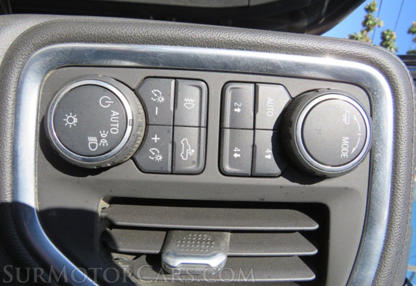 2020 Chevrolet Silverado 1500 - Image 40