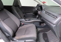 2022 Honda HR-V EX - Image 25