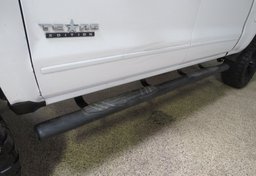 2018 Chevrolet Silverado 1500 - Image 21