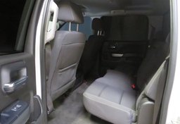 2018 Chevrolet Silverado 1500 - Image 29