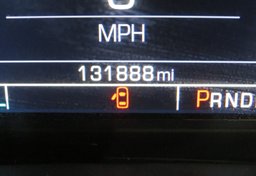 2018 Chevrolet Silverado 1500 - Image 37