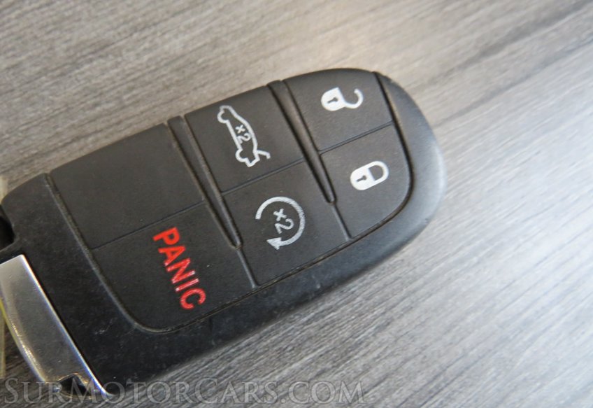 2015 Dodge Challenger - Image 40