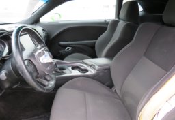 2015 Dodge Challenger - Image 21