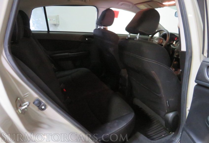 2013 Subaru XV Crosstrek - Image 25