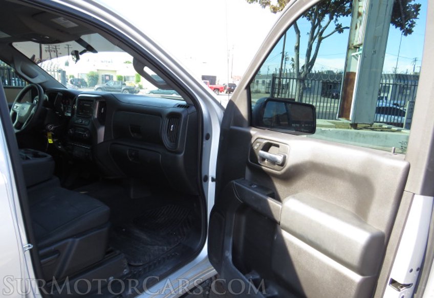 2019 Chevrolet Silverado 1500 - Image 29
