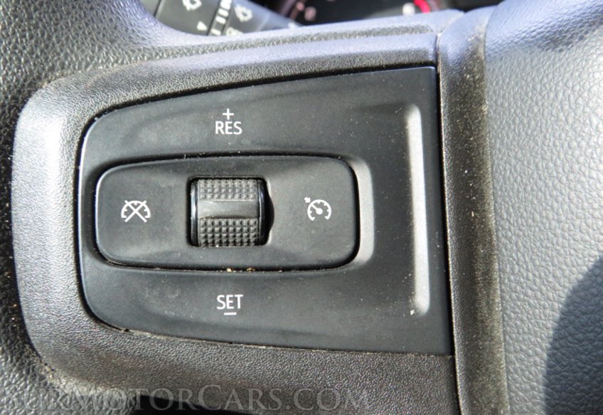 2019 Chevrolet Silverado 1500 - Image 40