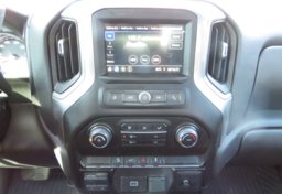 2019 Chevrolet Silverado 1500 - Image 43