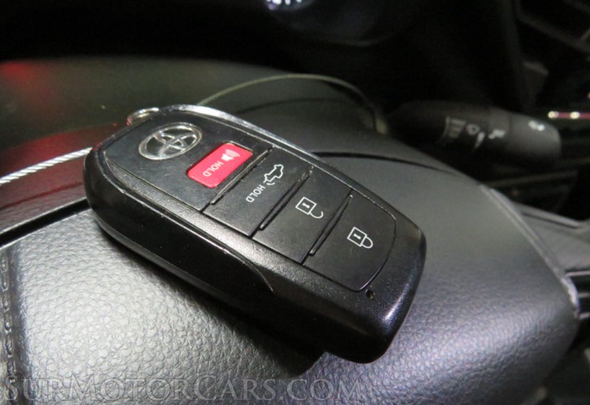 2022 Toyota Tundra - Image 41