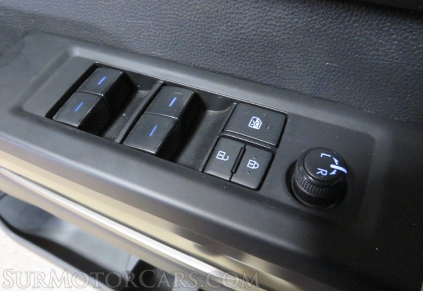 2022 Toyota Tundra - Image 37