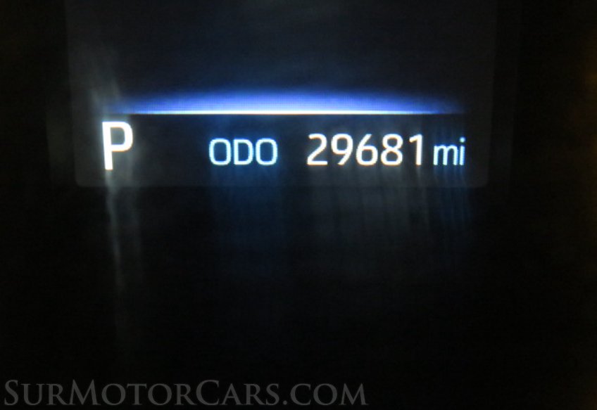 2022 Toyota Tundra - Image 31