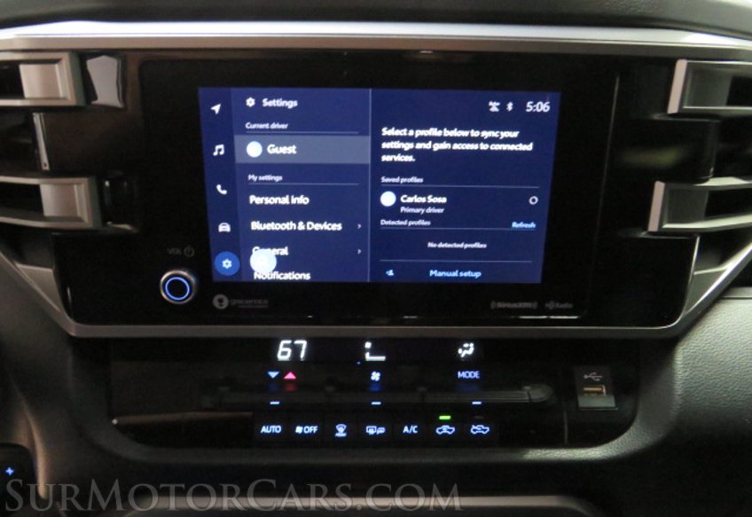 2022 Toyota Tundra - Image 32