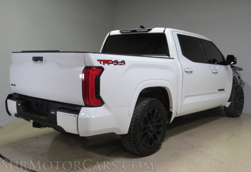 2022 Toyota Tundra - Image 9