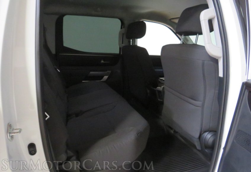 2022 Toyota Tundra - Image 28