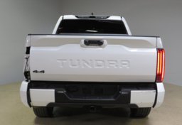 2022 Toyota Tundra - Image 11