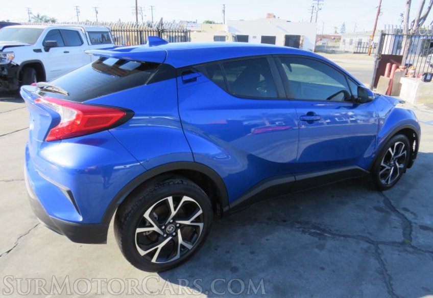 2019 Toyota C-HR - Image 10