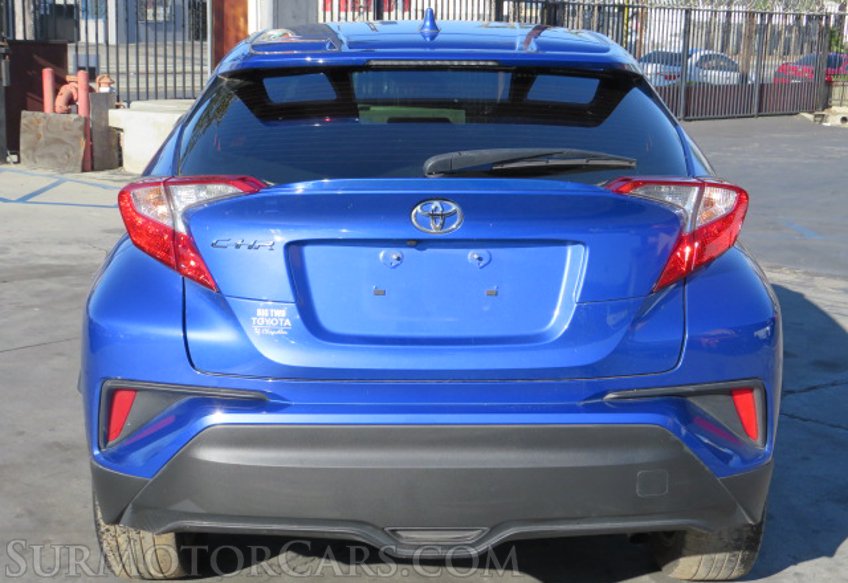 2019 Toyota C-HR - Image 12