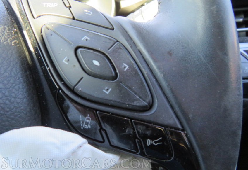 2019 Toyota C-HR - Image 37