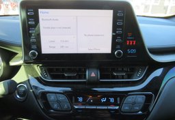 2019 Toyota C-HR - Image 34