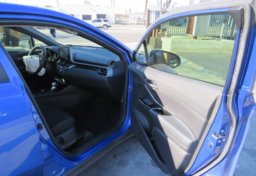 2019 Toyota C-HR - Image 19