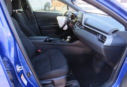 2019 Toyota C-HR - Image 20