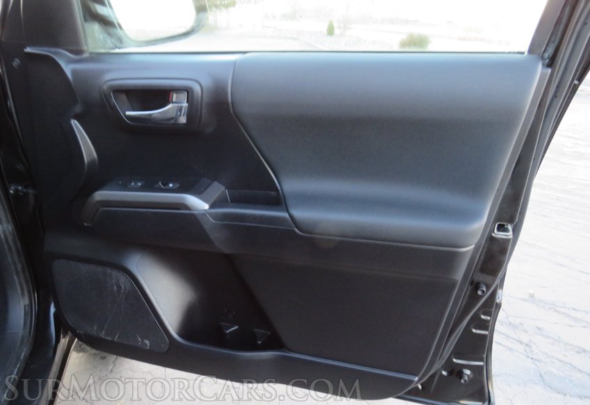 2019 Toyota Tacoma 4WD - Image 52