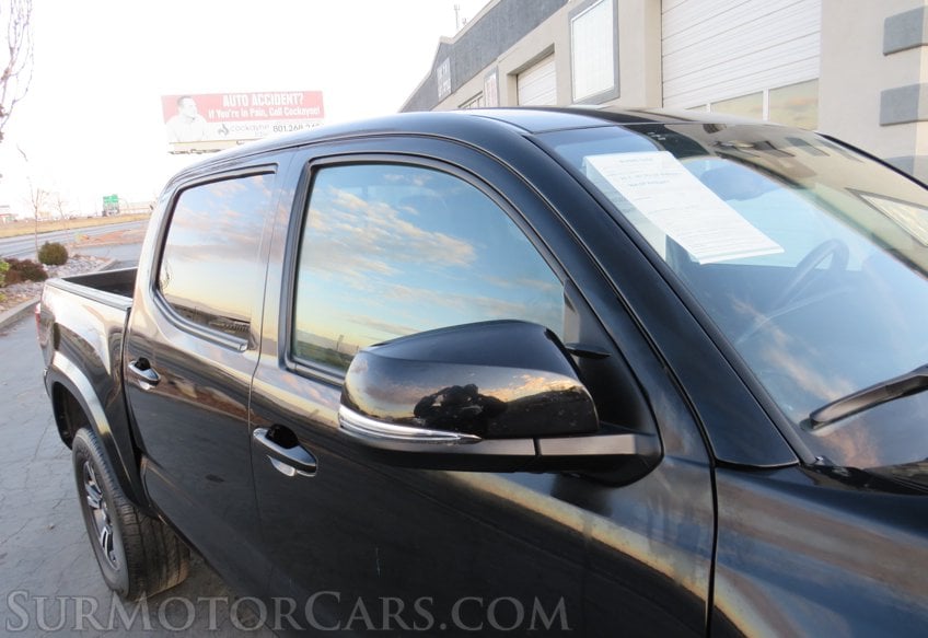 2019 Toyota Tacoma 4WD - Image 16