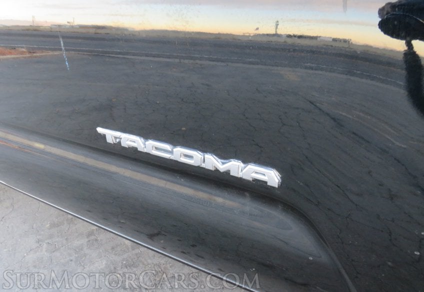 2019 Toyota Tacoma 4WD - Image 24