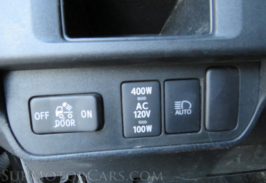 2019 Toyota Tacoma 4WD - Image 44