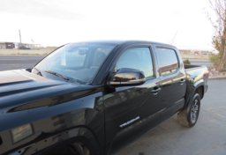 2019 Toyota Tacoma 4WD - Image 15