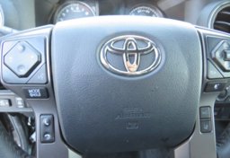 2019 Toyota Tacoma 4WD - Image 37