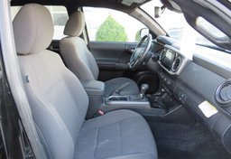 2019 Toyota Tacoma 4WD - Image 29