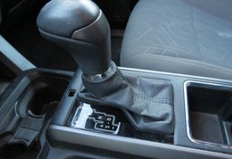 2019 Toyota Tacoma 4WD - Image 42