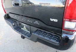 2019 Toyota Tacoma 4WD - Image 23