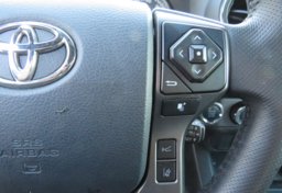 2019 Toyota Tacoma 4WD - Image 36