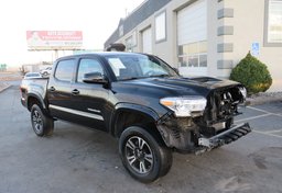 2019 Toyota Tacoma 4WD - Image 2