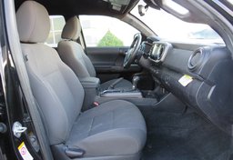 2019 Toyota Tacoma 4WD - Image 25