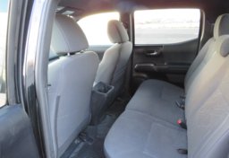 2019 Toyota Tacoma 4WD - Image 34